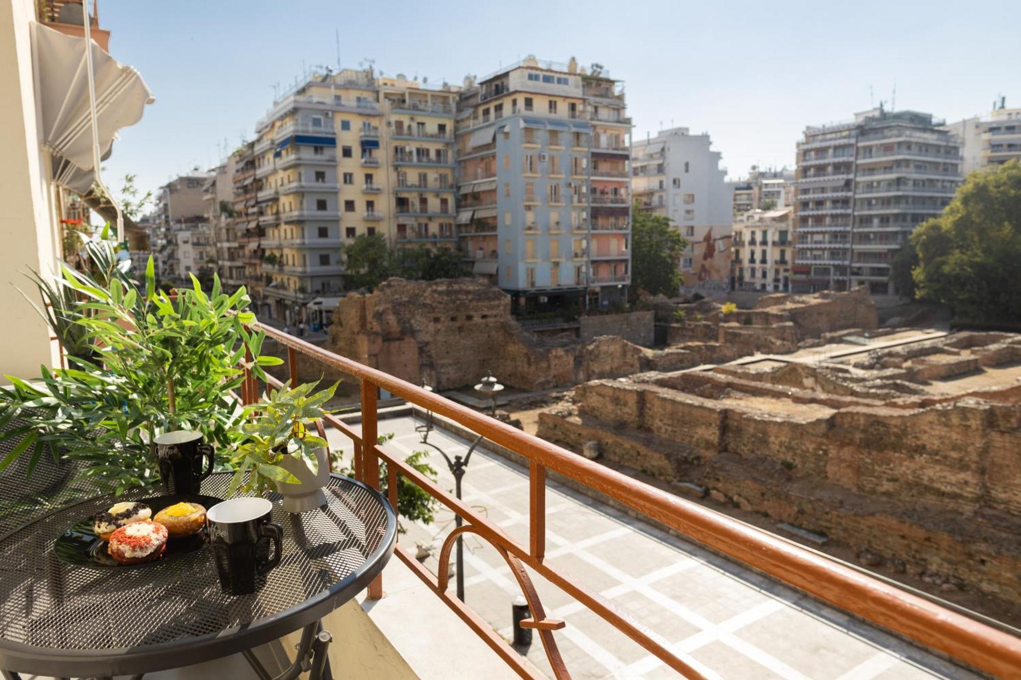 Starlights Wonderful View Apartments By Binobi! سالونيك المظهر الخارجي الصورة