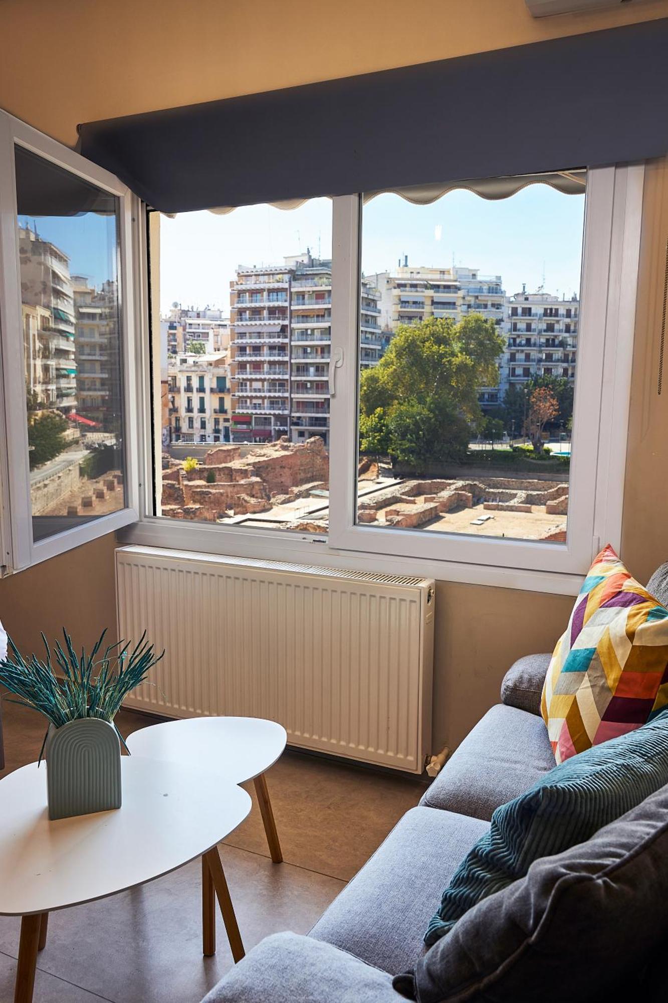 Starlights Wonderful View Apartments By Binobi! سالونيك المظهر الخارجي الصورة